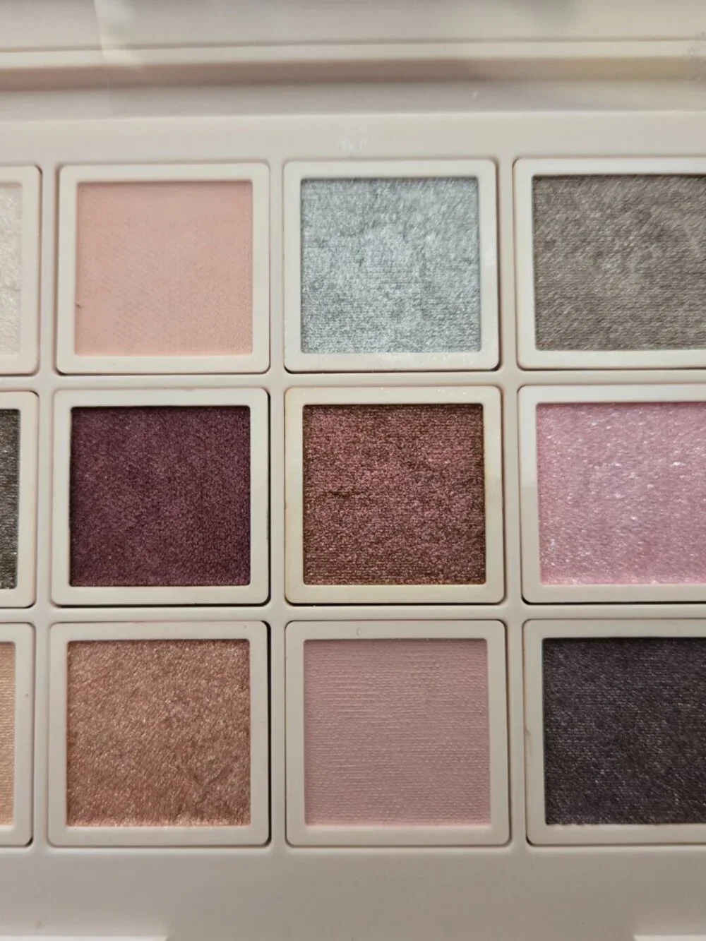 Laura Mercier Piece De Resistance Iron And Cheek Essentials